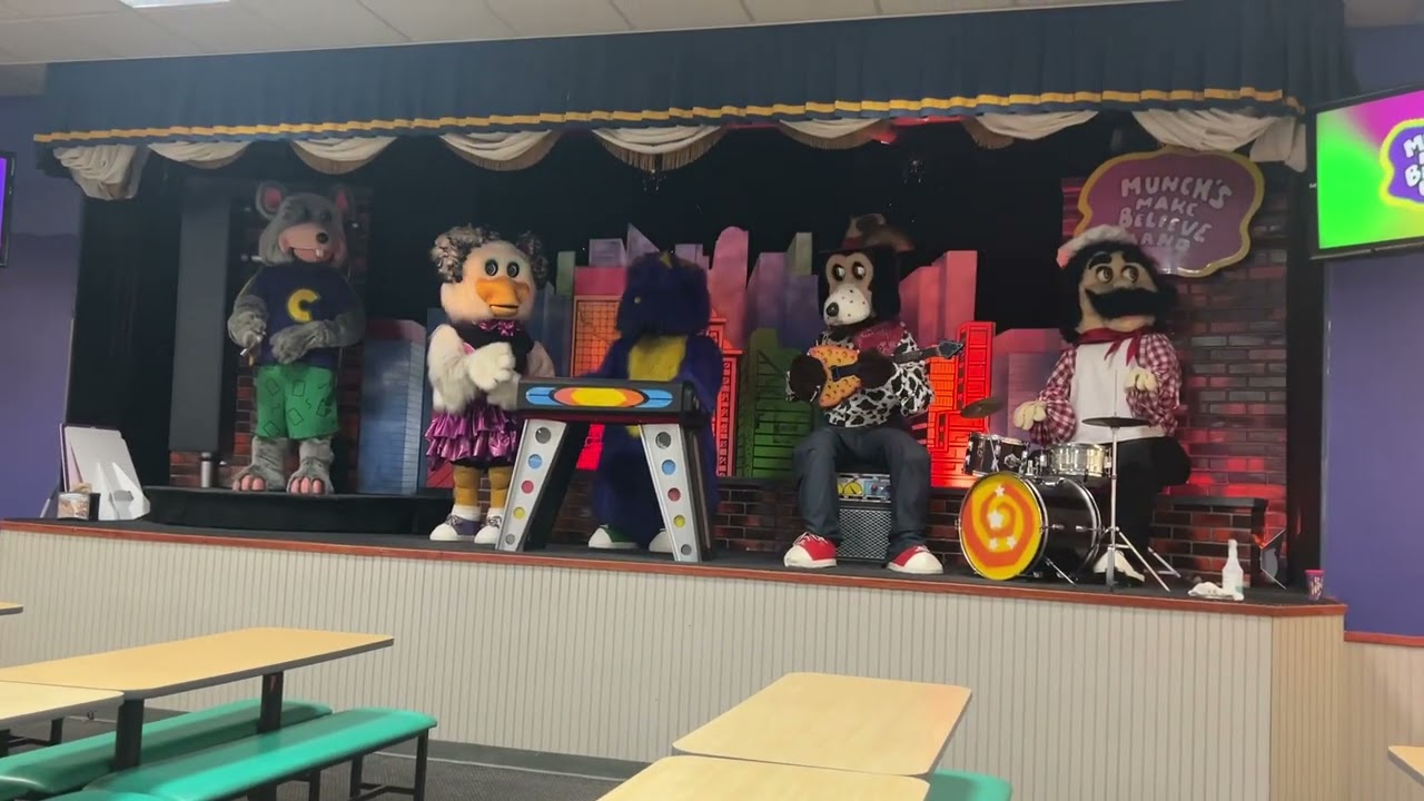 Chuck E Cheese Bellevue Washington “Together We’ve Got It” NOW CLOSED