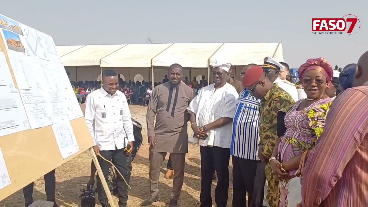 Burkina Faso : Des travaux de construction d’amphithéâtres lancés à l’Université Thomas Sankara