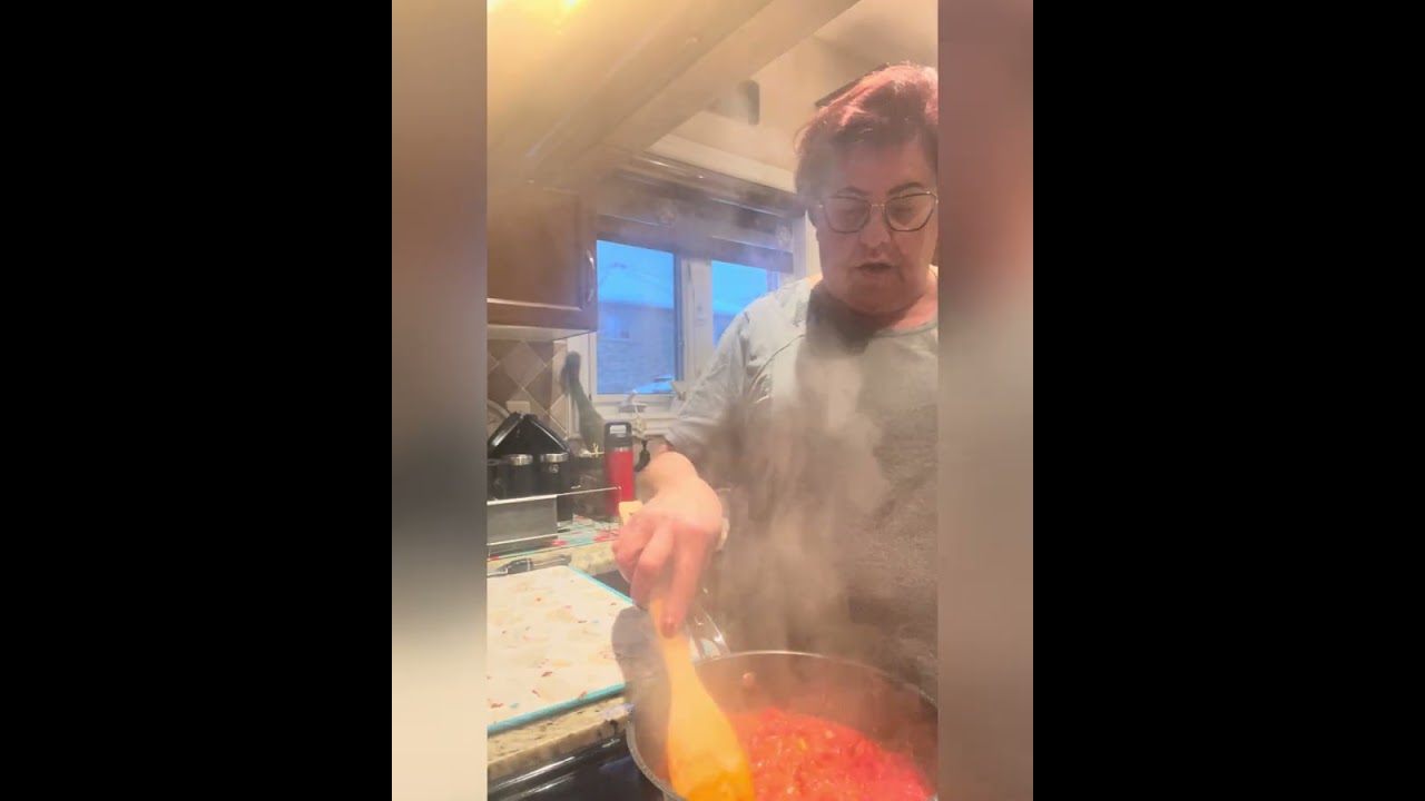 Five Ingredient Tomato Ricotta Linguini or Spaghetti (quick dinner recipe)