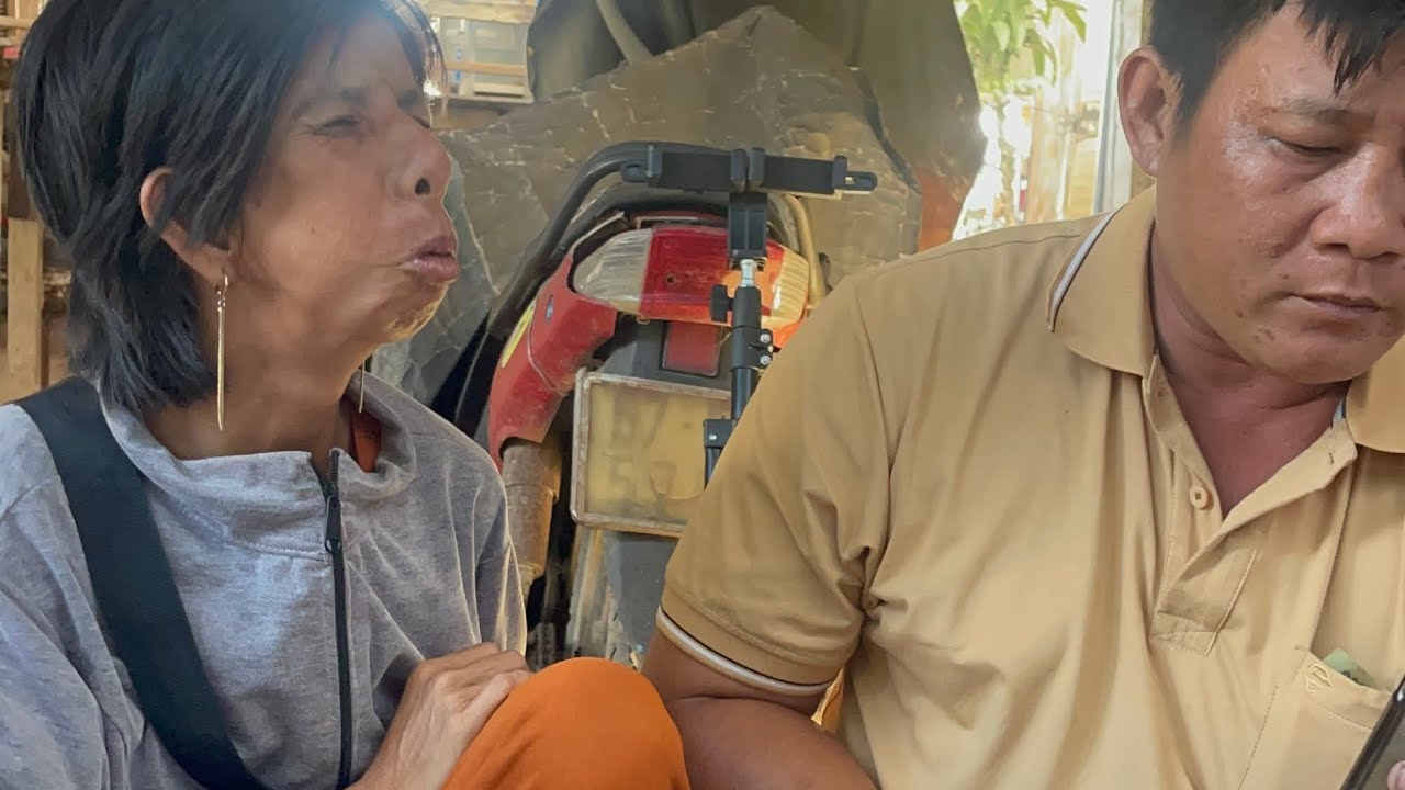 Căng Chin Sâu Ăn Bóc 