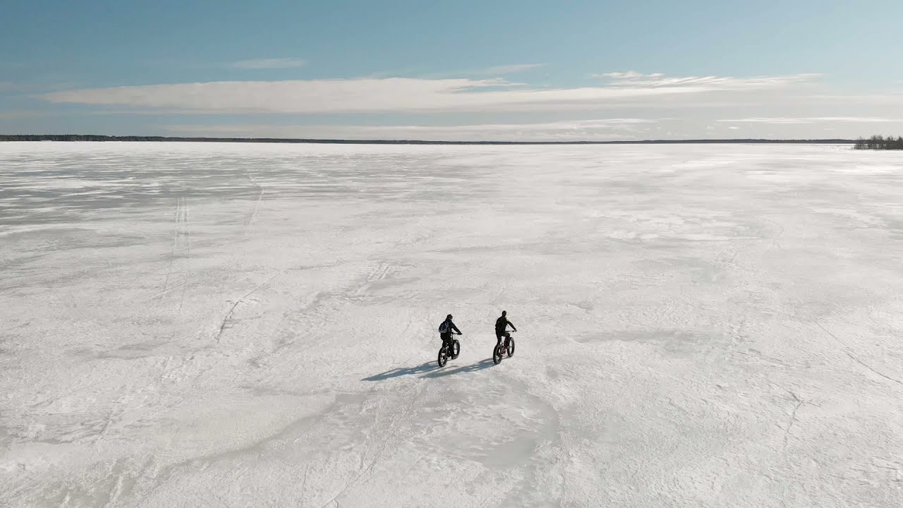 Fatbiking around islands in front of Oulu