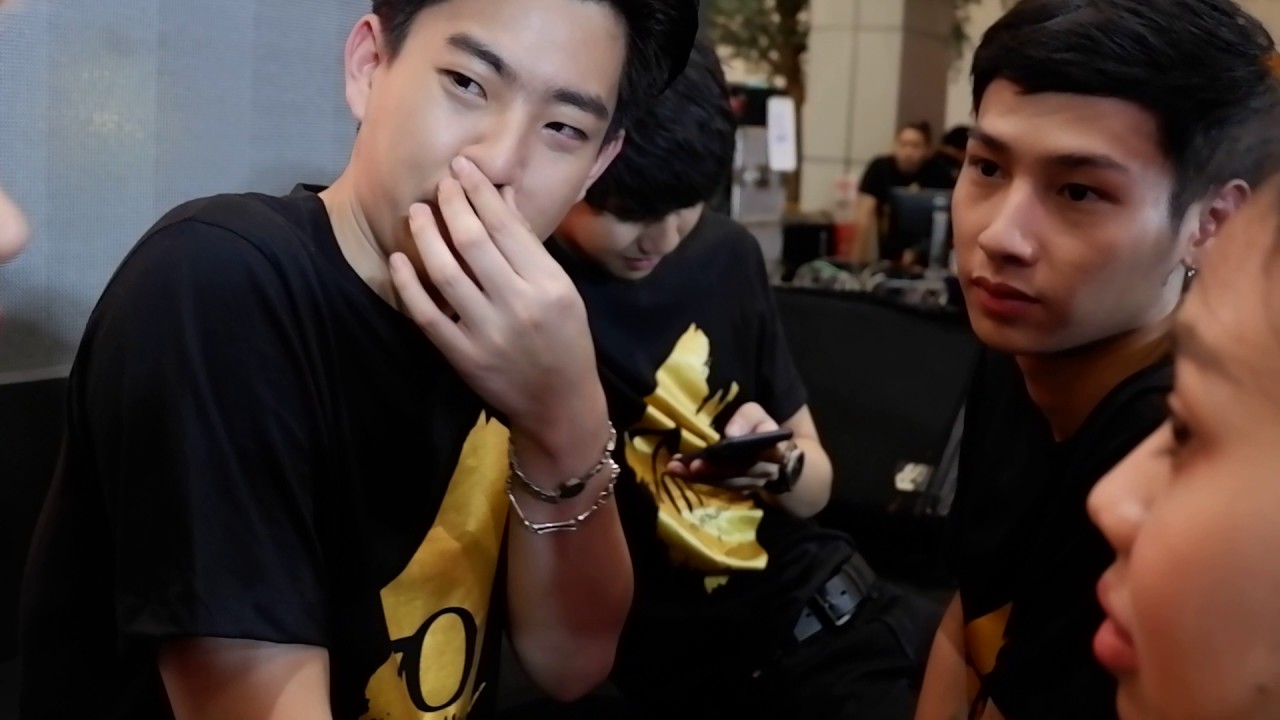 ออฟ กัน ไวท์ ซิง #70millionthailand