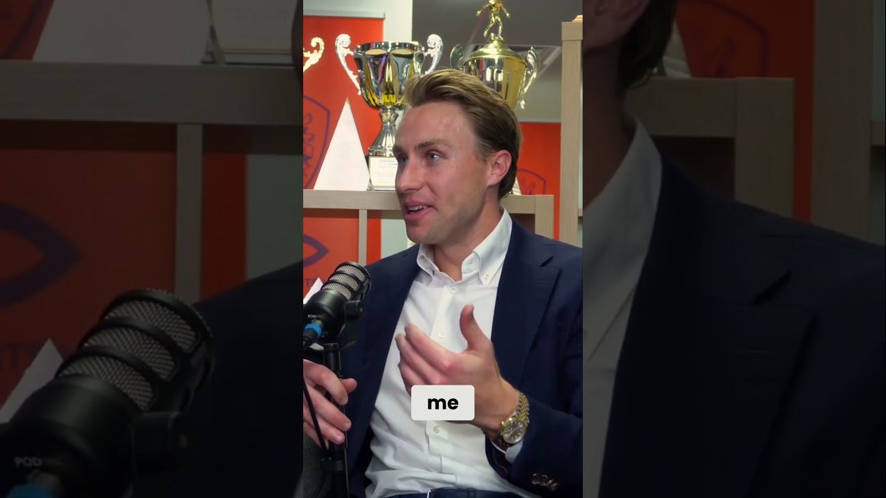 Leadership Vs. Dictatorship | Levels Of Respect Within A Club