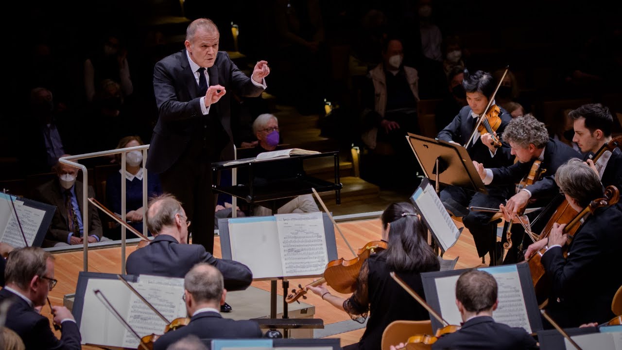 Stravinsky: Petrushka / Roth &middot; Berliner Philharmoniker