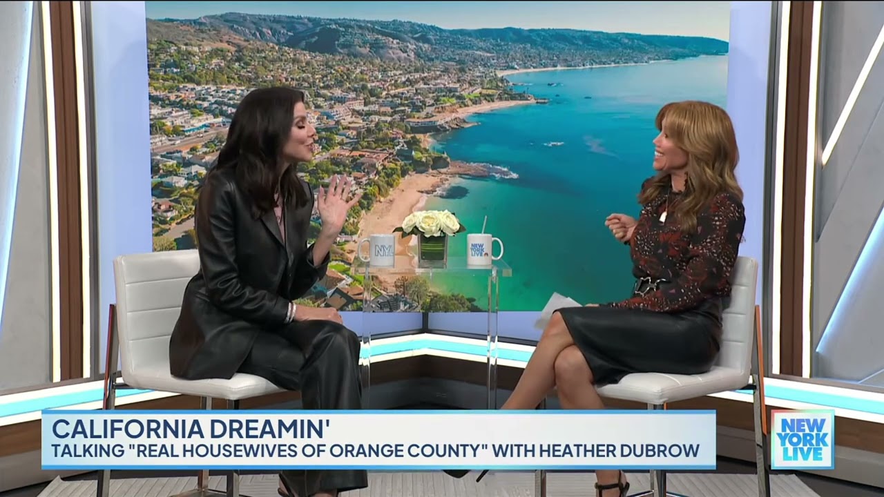 A Perfect Black Leather Skirt Is Always ATop Choice