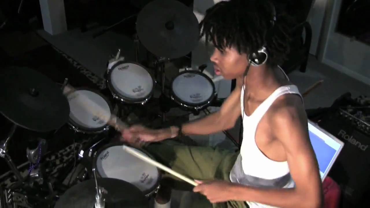 Elbee Thrie ft. Dyme-A-Duzin- Just A Jump (Vidstramental)