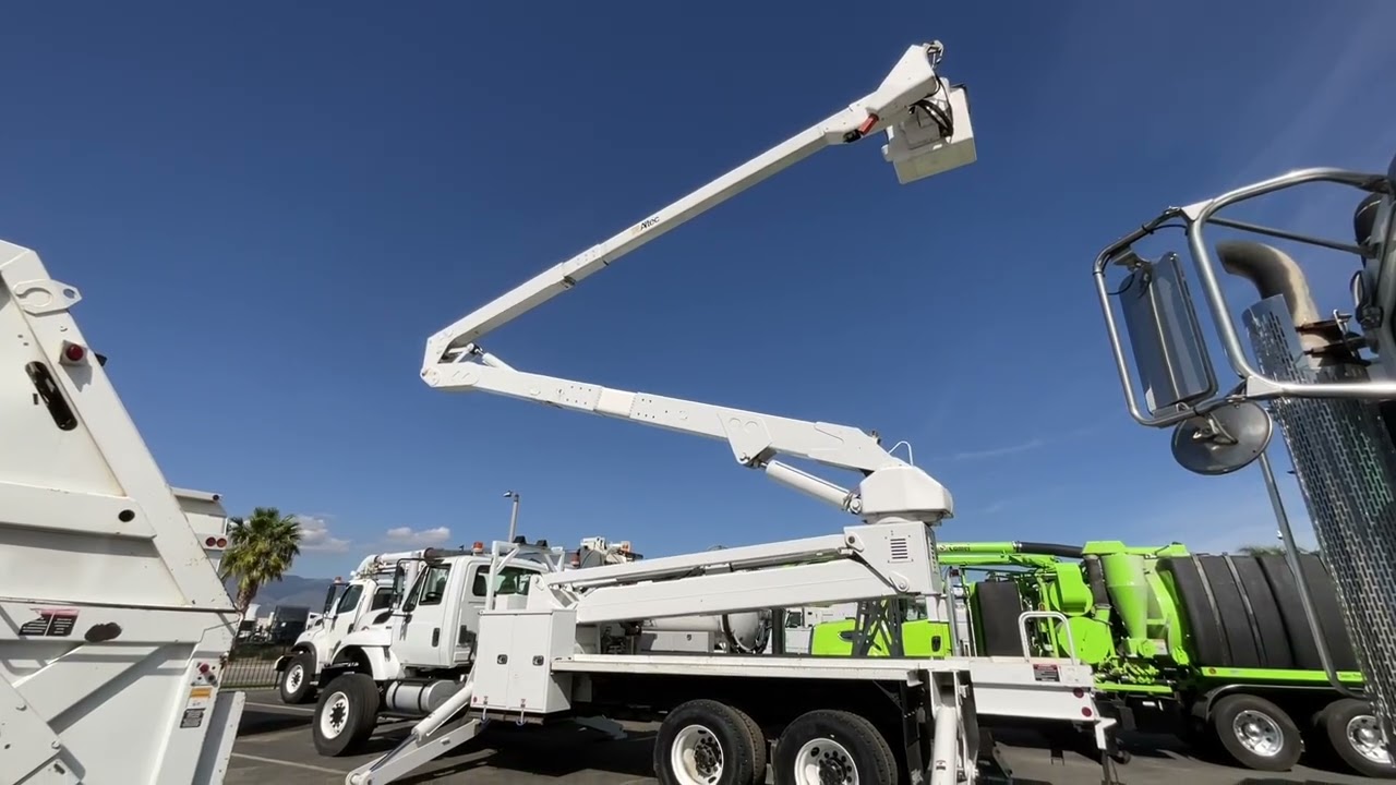 2015 International 7400 6x6 Altec A77T-E93 98' Bucket Truck