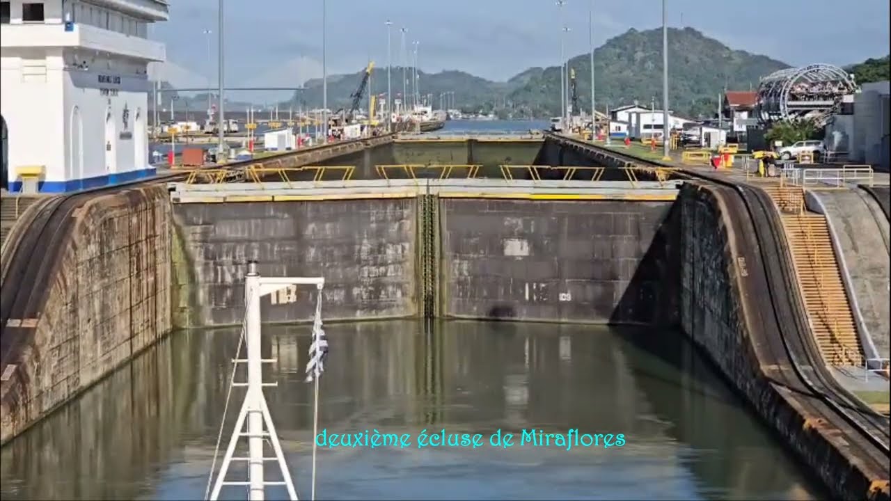 (7)PANAMA : canal de Panama - les écluses de Miraflores |EnvieDeVoy@ges
