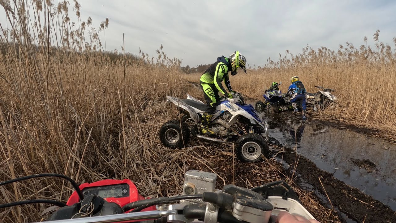 Mała przejażdżka, wielka przygoda! Quadami w koło komina #quad #enduro #atv #yamaha #suzuki  
