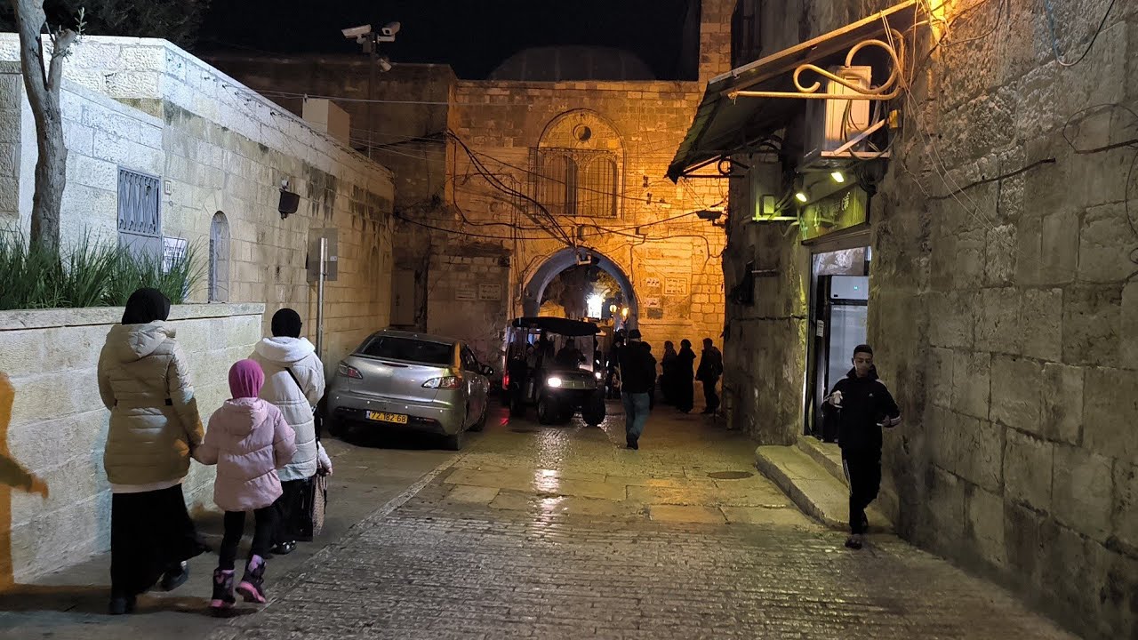 10 DOLAR BUGGY SEORANG - DARI GATE MASJIDILAQSA TERUS KE HOTEL - BERBALOI DALAM KESEJUKAN 5 CELCIUS
