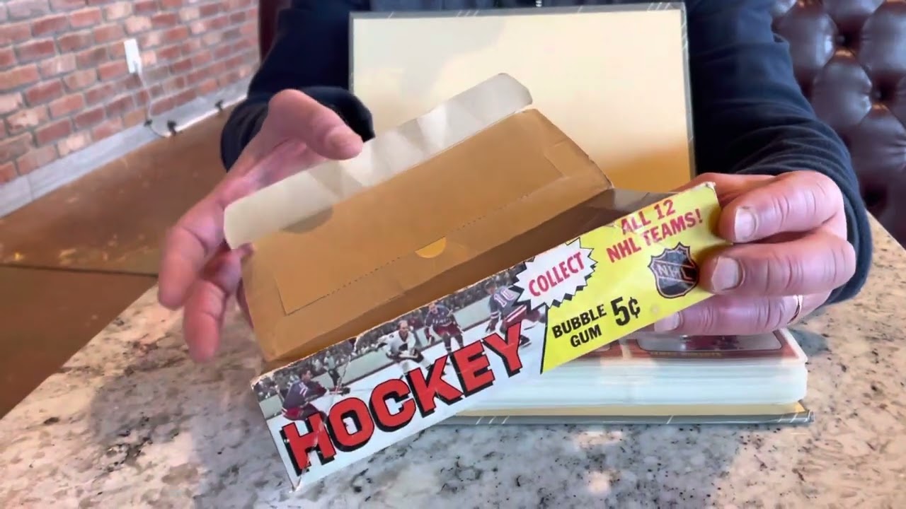 We Came To Purchase a Bobby Orr RC and found a 1968-69 OPC Hockey Display Box