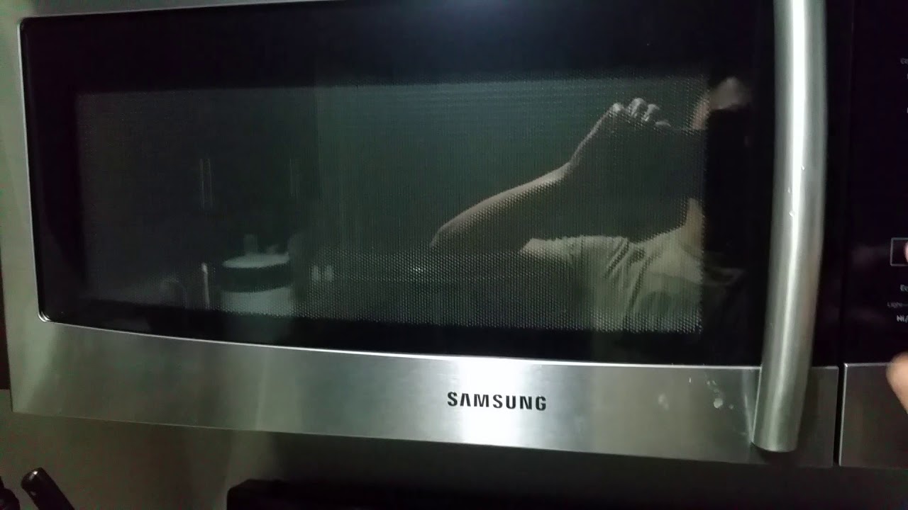 Samsung Over the Range Microwave Faulty - It cooks by itself just by closing the door.