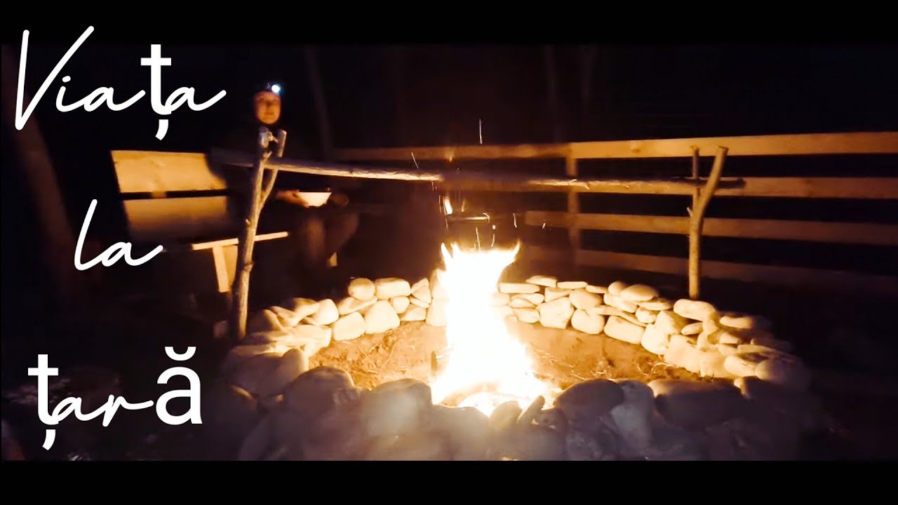Am făcut VATRA PENTRU FOC și o BANCUȚĂ pentru VATRĂ. Apoi am gătit ceva bun la ceaun