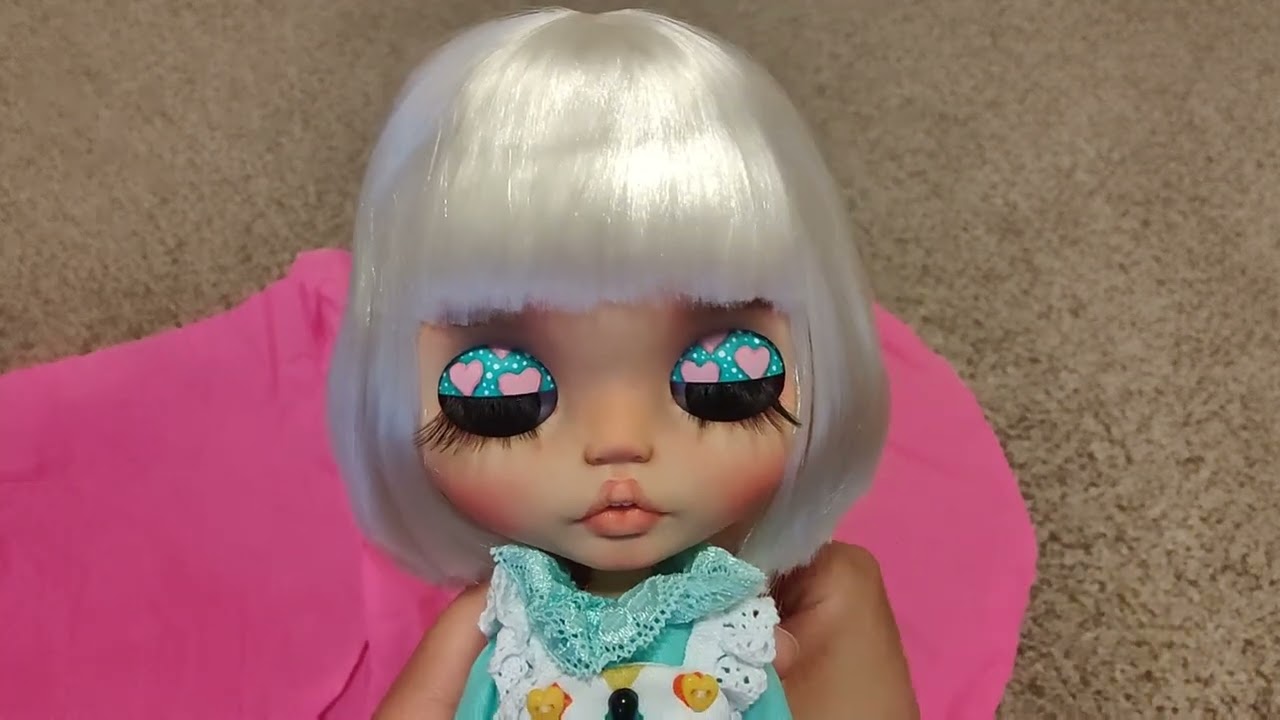 Unboxing a New @moriteradolls Blythe!!!