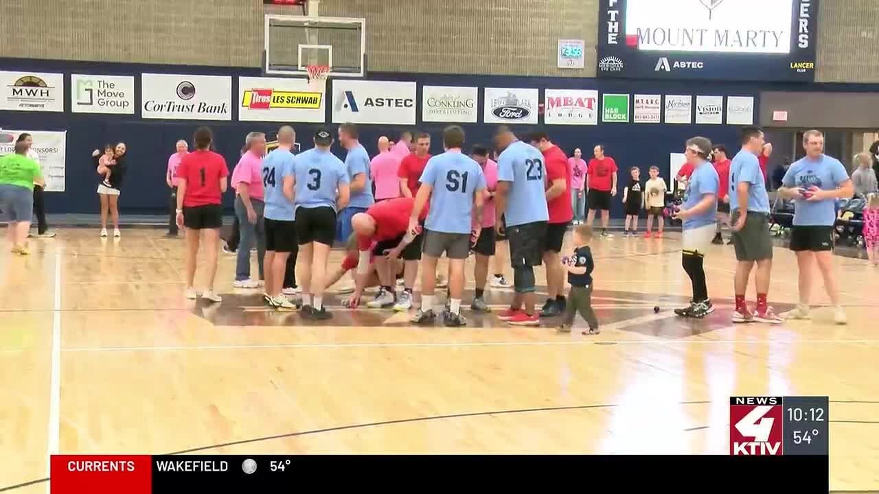 First responders face off in 8th Annual Battle of the Badges basketball game