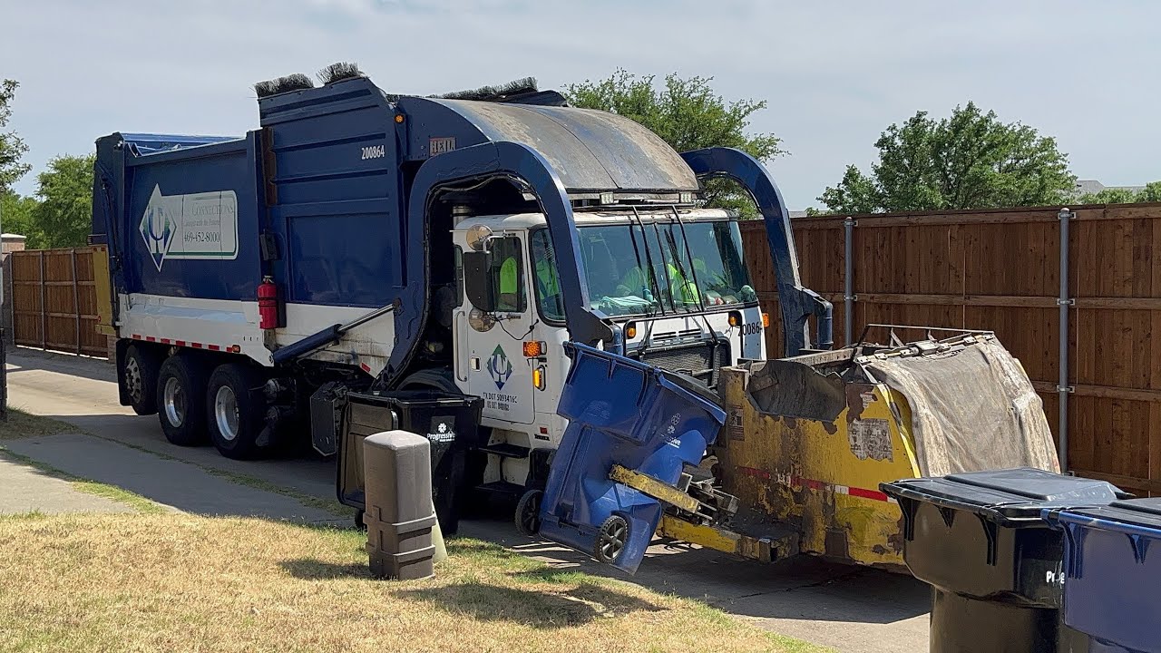 Waste Connections: Autocar ACX CNrG Heil Freedom Curotto Can Garbage Truck