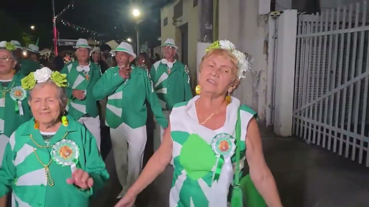 Aliomar Baianinho - GRESUC - Renato Poubel e Ronaldo Ornellas Jr