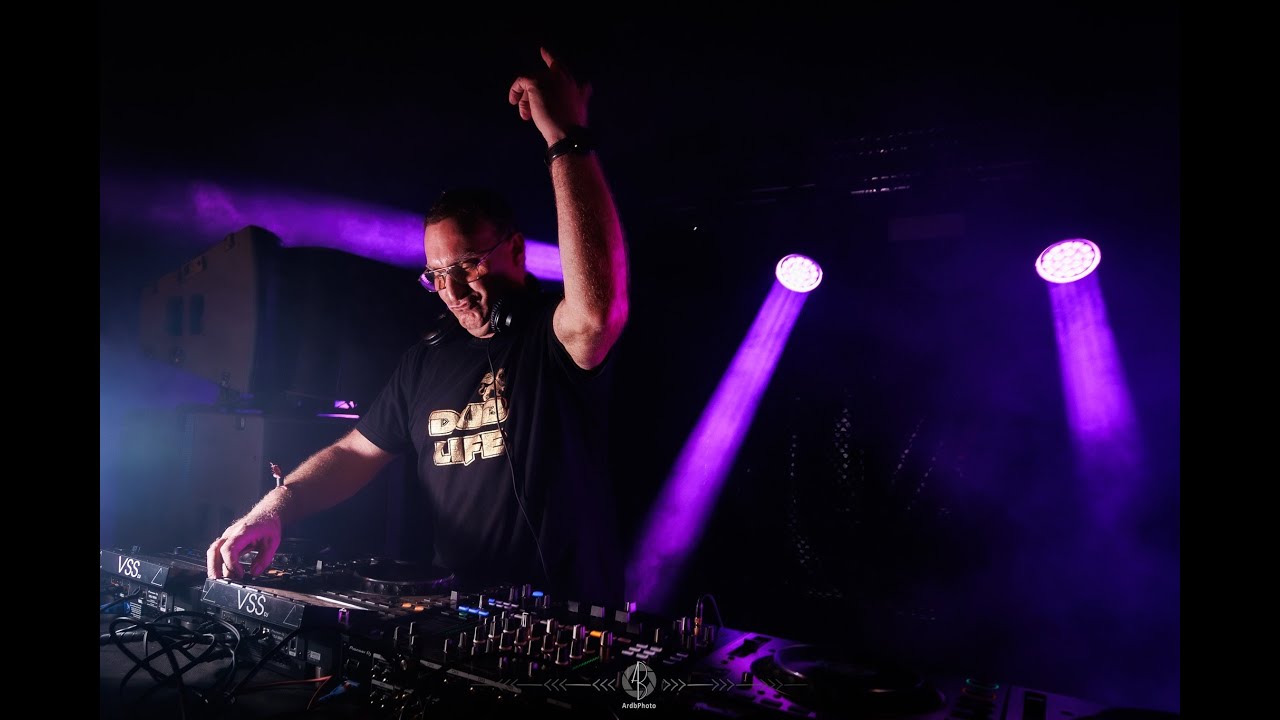 APHRO DJ Mix 2025 - Faves from '24, Recent and Classics