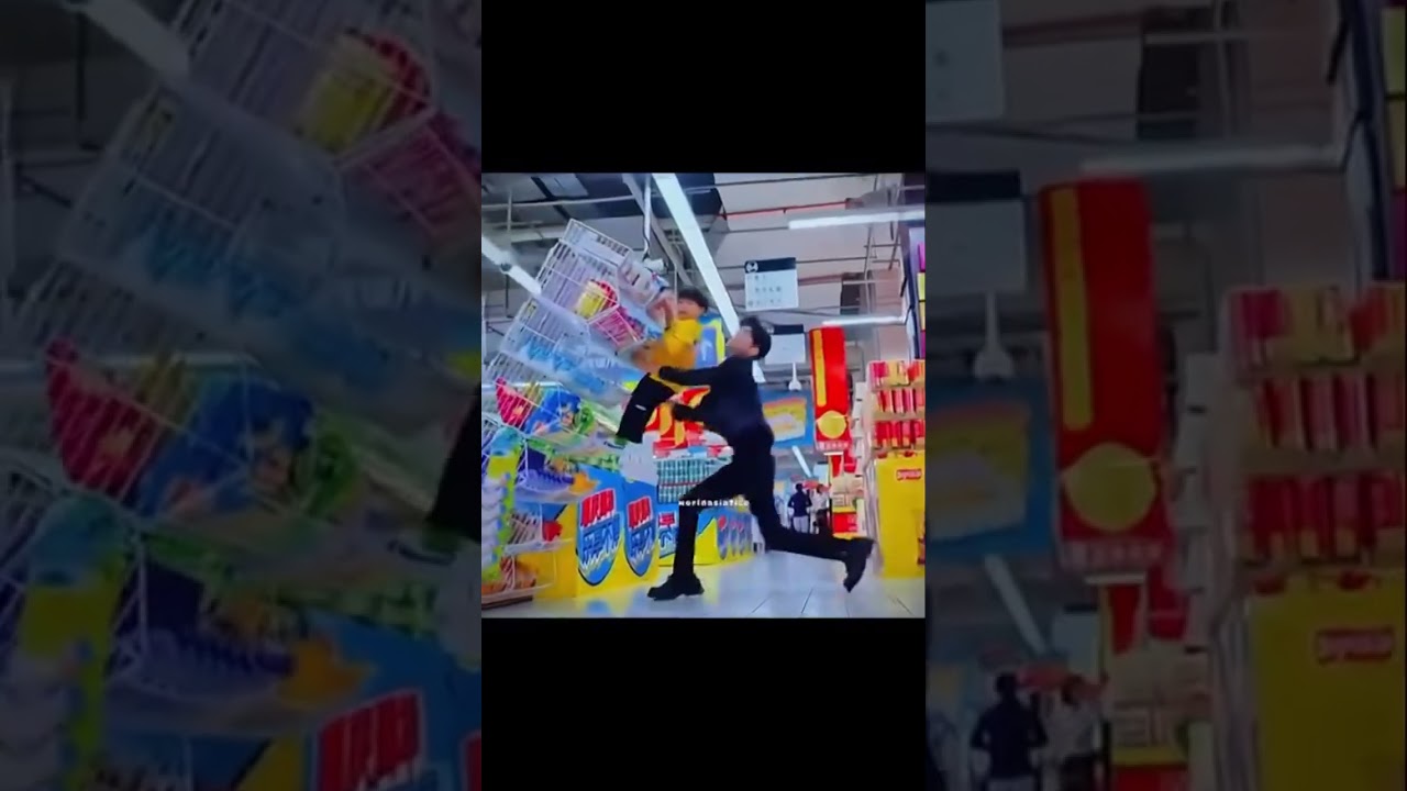 #shorts #cdrama #cdramaclips #lightchaserrescue #cdramas #netflix #subscribemychannel