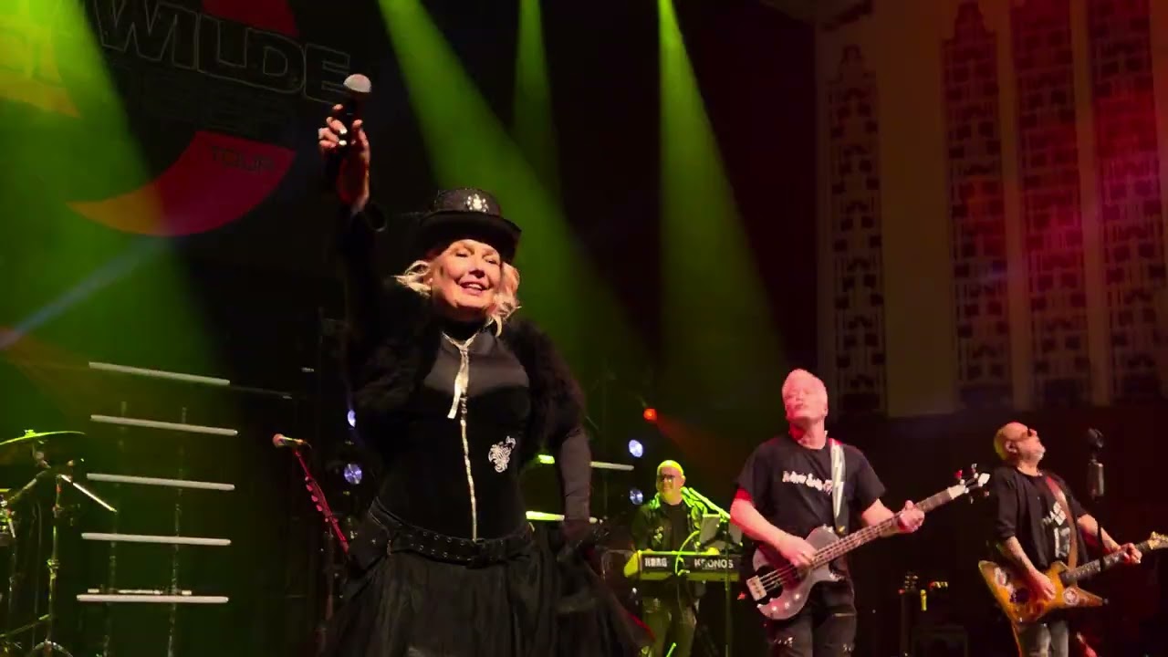 Kim Wilde You Keep Me Hangin On Live In Liverpool 2025