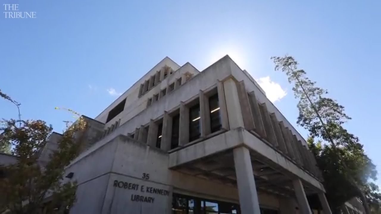 Посмотрите на реконструкцию библиотеки имени Кеннеди в Калифорнийском политехническом университет...