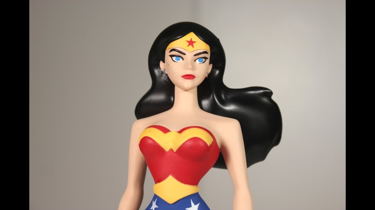 DC Gallery Animated WONDER WOMAN figure review