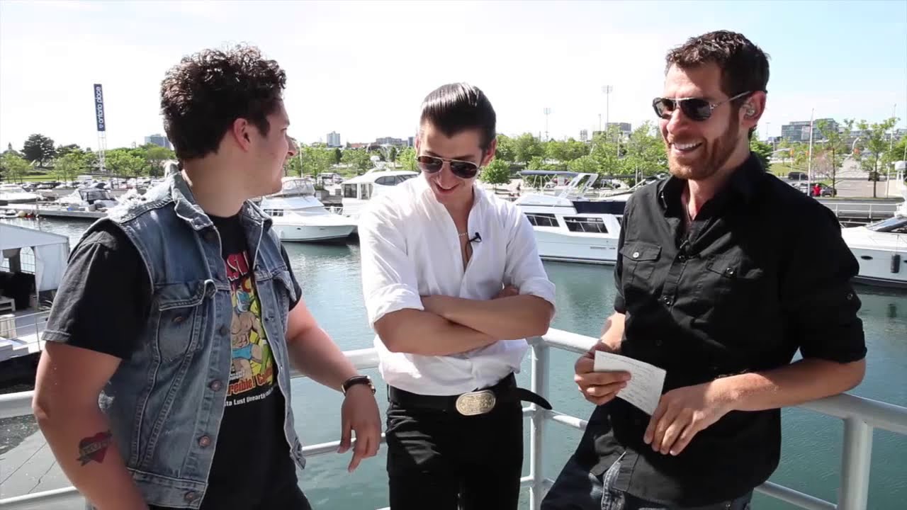 Arctic Monkeys - Interview with MSN (2014)
