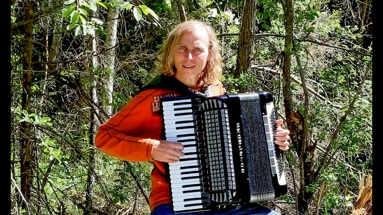 Kalev Tilk | TOORMORE POLKA  (Accordion in nature / Acorde&oacute;n)