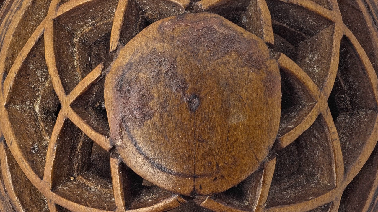 Carving a prayer bead with Mark Paddison