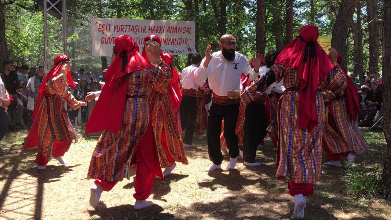 Pir Sultan Abdal Derneği Ankara Şb.Semah Ekibi/BANAZ  (İ-YÜCEL)