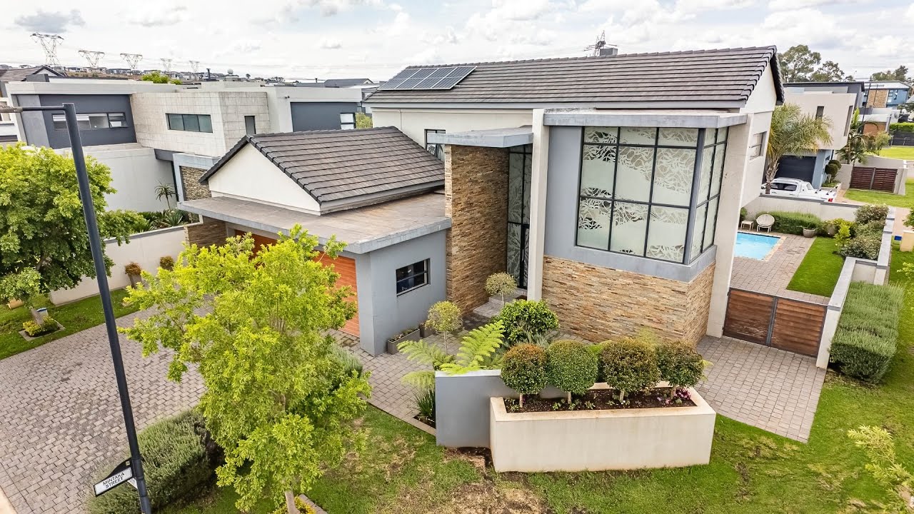 4 Bedroom For Sale | Midstream Ridge Estate