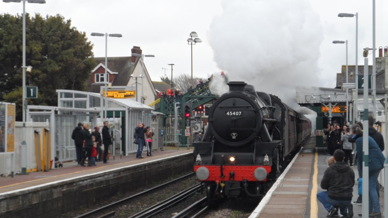 45407 Lancashire Fusilier passes Lancing working 1Z92 & 1Z94. 18/3/17