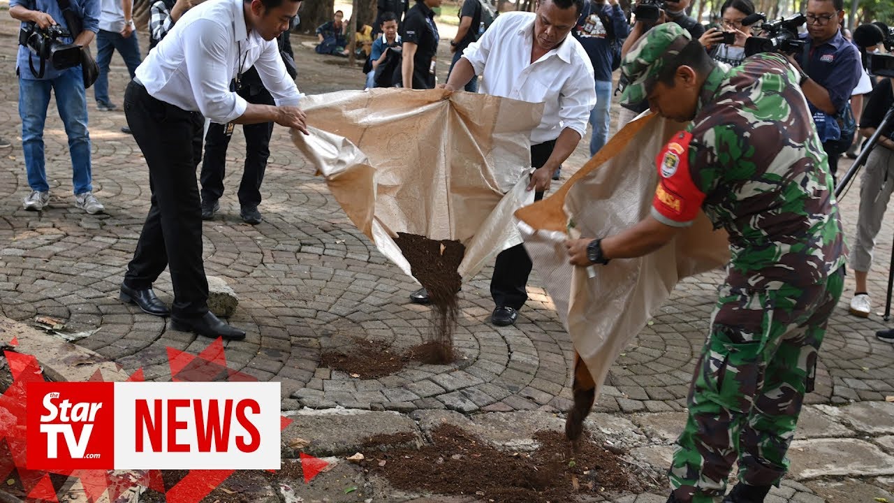 Suspected grenade blast near Indonesia's presidential palace hurts two