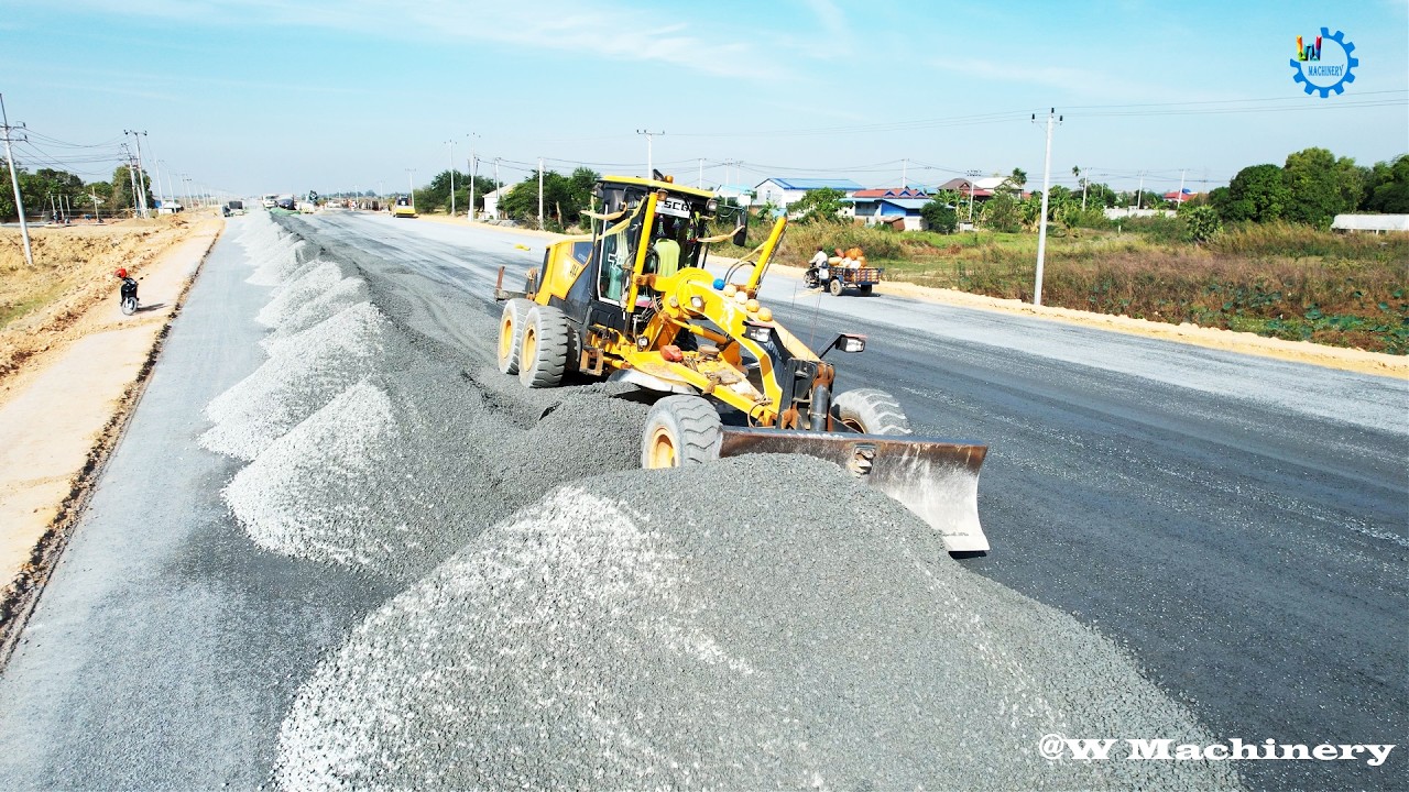 Best Action Operation Motor Grader LiuGong Spreading Gravel Installing Foundation New Roads Tools