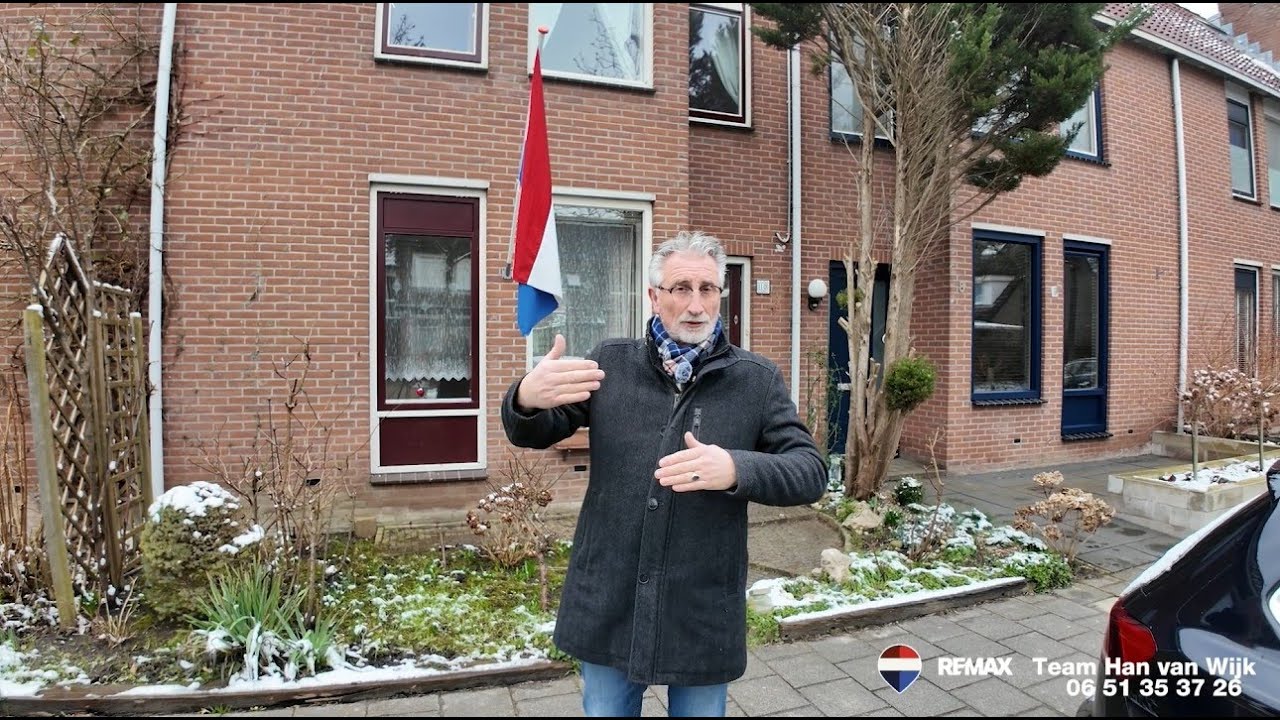 Tussenwoning Enkhuizen Kweekwal 10 met introductie REMAX makelaar Han van Wijk