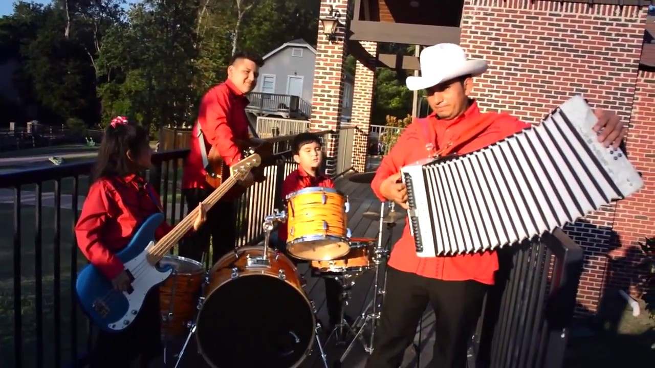 Cristianos Cyberneticos - Los Fuertes Del Norte Video Oficial