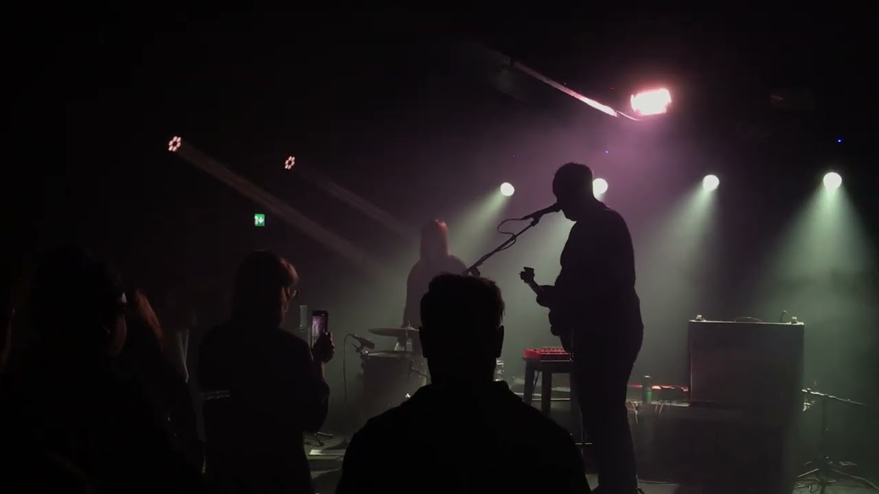 THE DEAD KIDS 