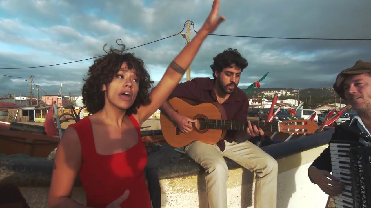 AYOM - A marè e o luar (street video) -