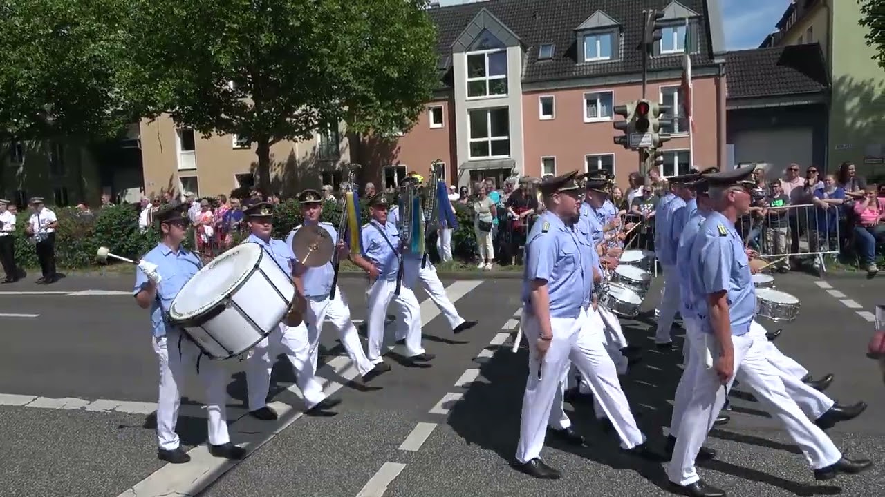 Schützenfest 14. Juli 2024 In Neuss-Reuschenberg: Teil 01 der großen Königsparade.