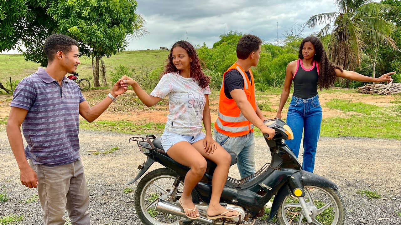 MULHER AMBICIOSA TROCA O MARIDO POBRE PELO GERENTE DA FAZENDA