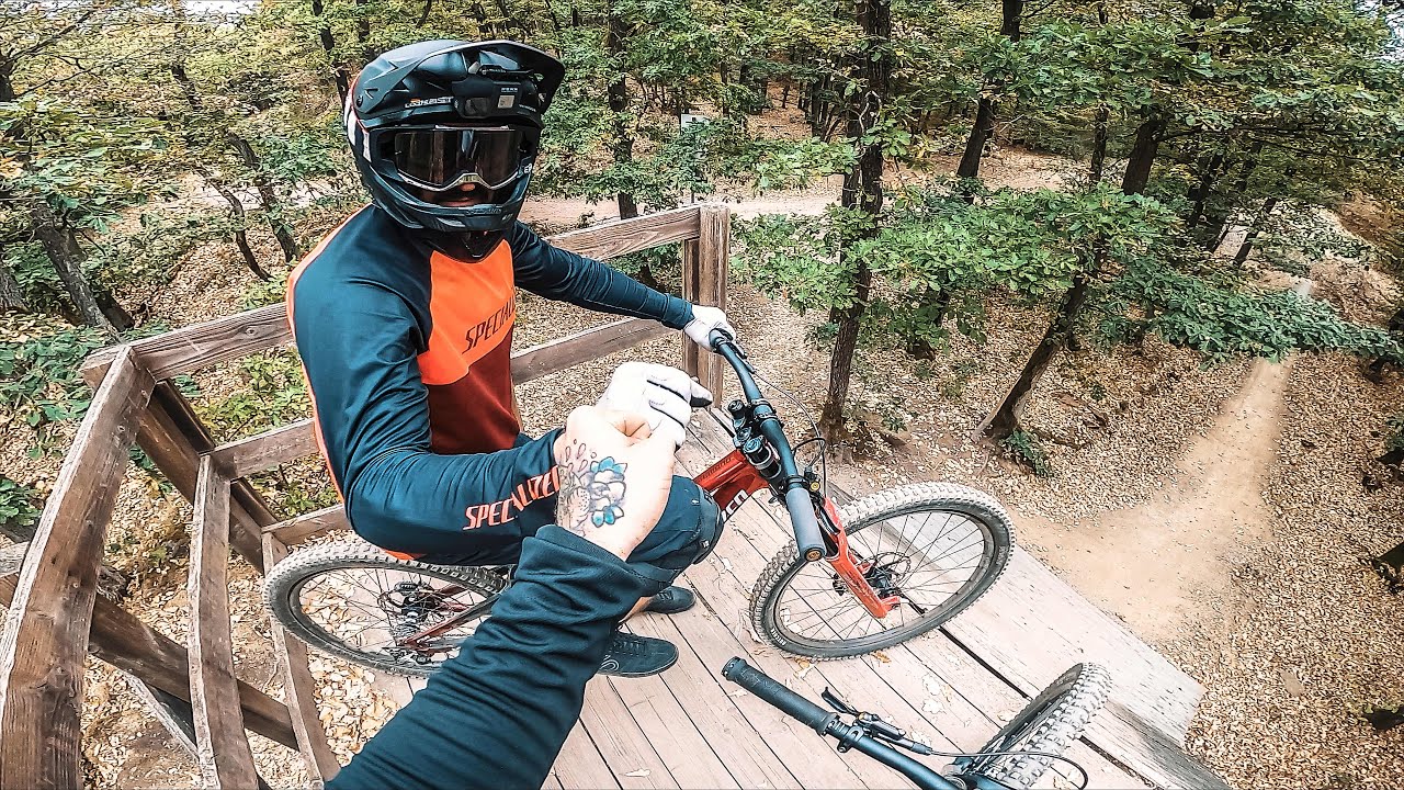 8 Jahre wollte er NICHT in diesem Bikepark fahren😳 Downhill in Boppard mit Leo Kast | Fabio Schäfer