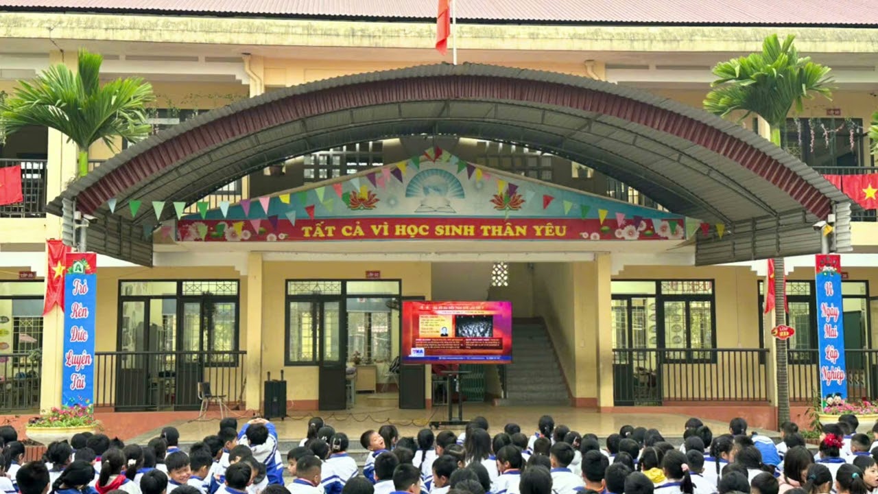 Tiết sinh hoạt dưới cờ điểm trung tâm - Trường TH Hợp Tiến - X. Trại Cau ngày 19/01/2026