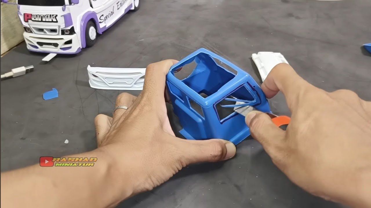 Cara modif truk plastik jadi CANTER GRILL GIGA bemper JB5