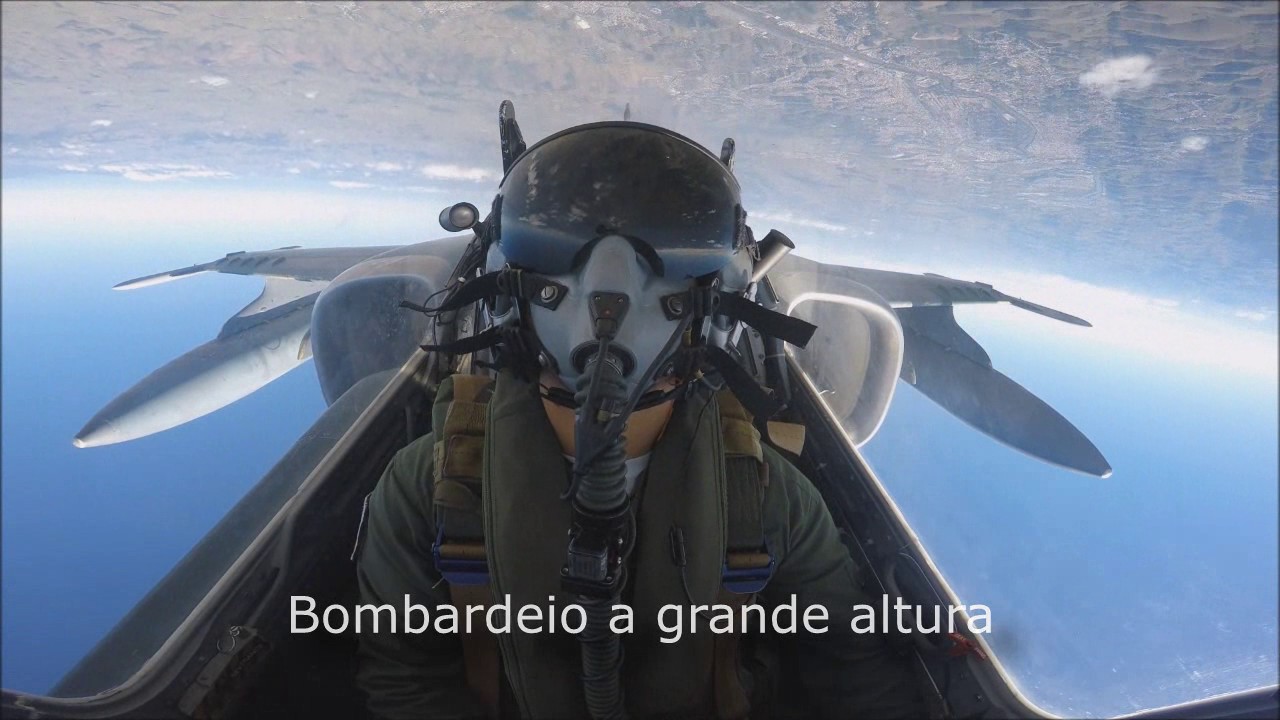 Esquadrão Adelphi - Caça A-1M AMX. Força Aérea Brasileira.