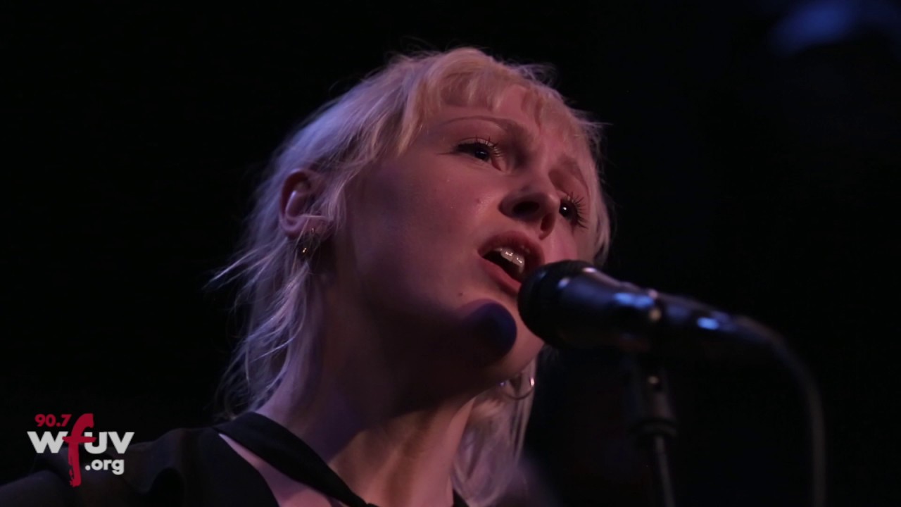 Laura Marling - "Nothing, Not Nearly" (Live at Rockwood Music Hall)