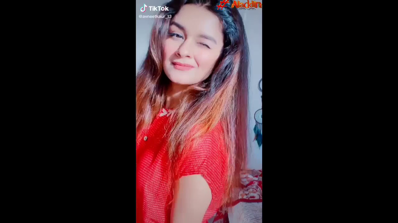 Avneet kaur tik tok video #aladinnaamtohsunahoga #stayathome #withme @avneetkaur13