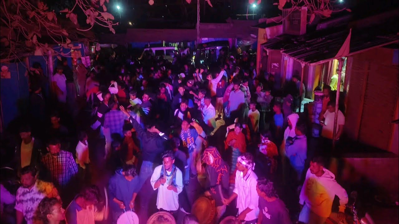 Dhabala Gagade Noni Ke Dekha Silk Shaadi || Koraputia Trending Song||Nk Asha Band Party 