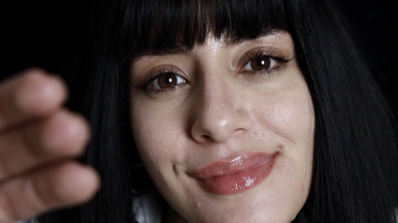 ASMR MUY CERCA DE TU CARITA