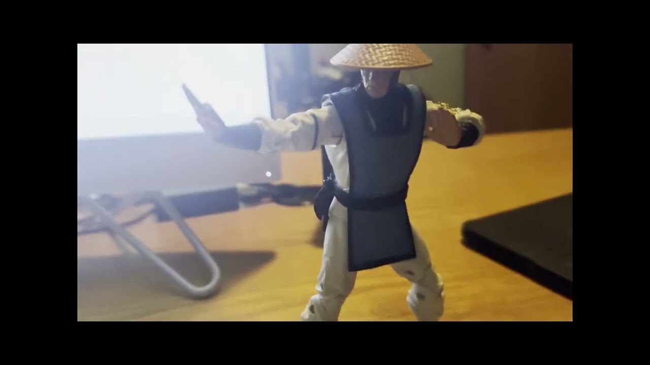 Обзор классического Райдена из Mortal Kombat от McFarlane Toys