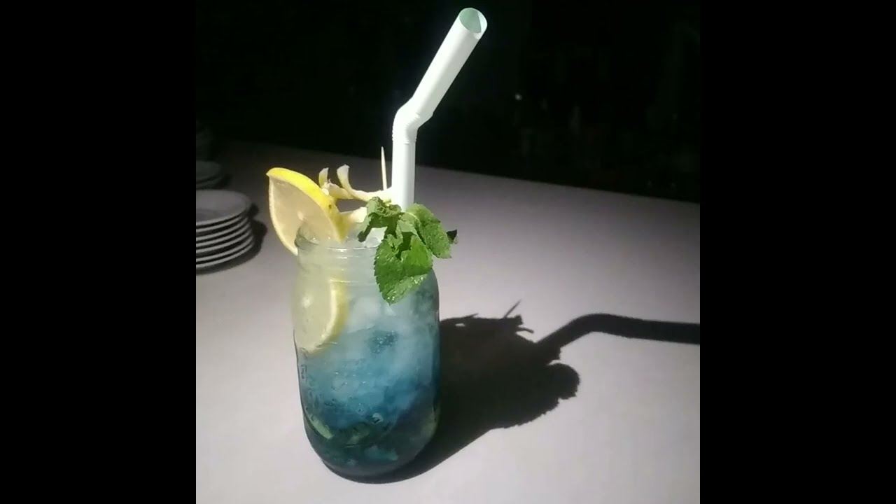طريقة عمل mojito blueberry على طريقة المطاعم الكبرى بالتفصيل وبالفيديو في قلب العمل ديالي